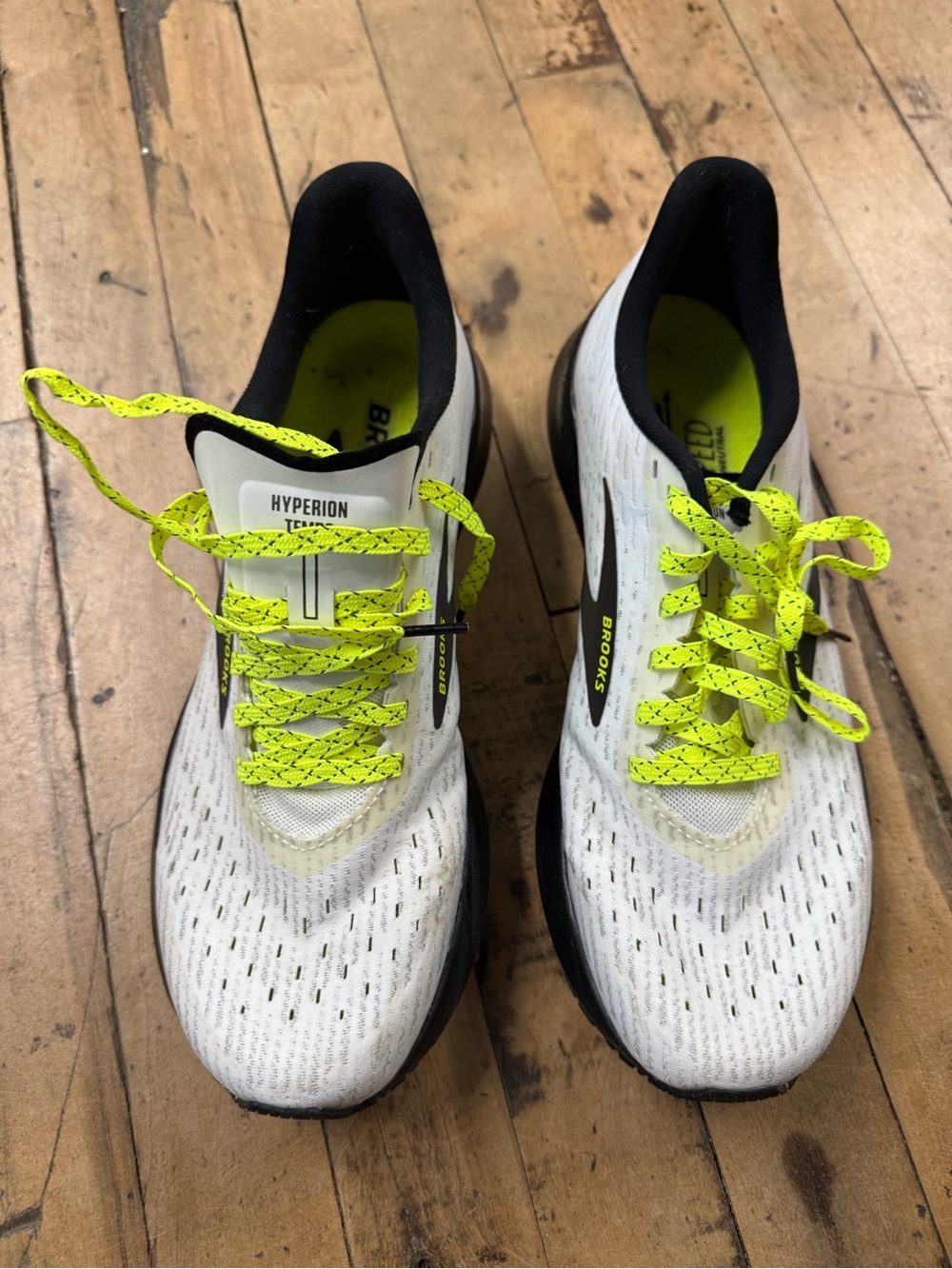 Brooks Hyperion Tempo Run Visible Women’s Size 10 B US 8 UK